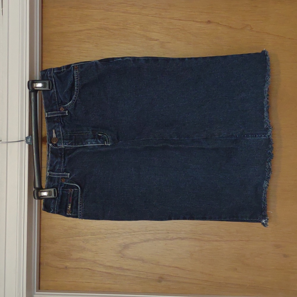 L.E.I. Denim Pencil Skirt